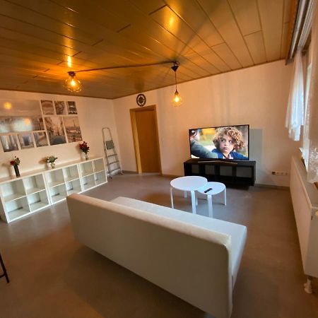 Ferienwohnung Suhad لودويغشافن ام ري المظهر الخارجي الصورة